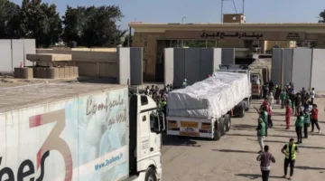 المنظمات الأهلية الفلسطينية: قرار إسرائيل بالسماح بدخول عدد قليل من الشاحنات لن يغير من الأزمة الحادة.