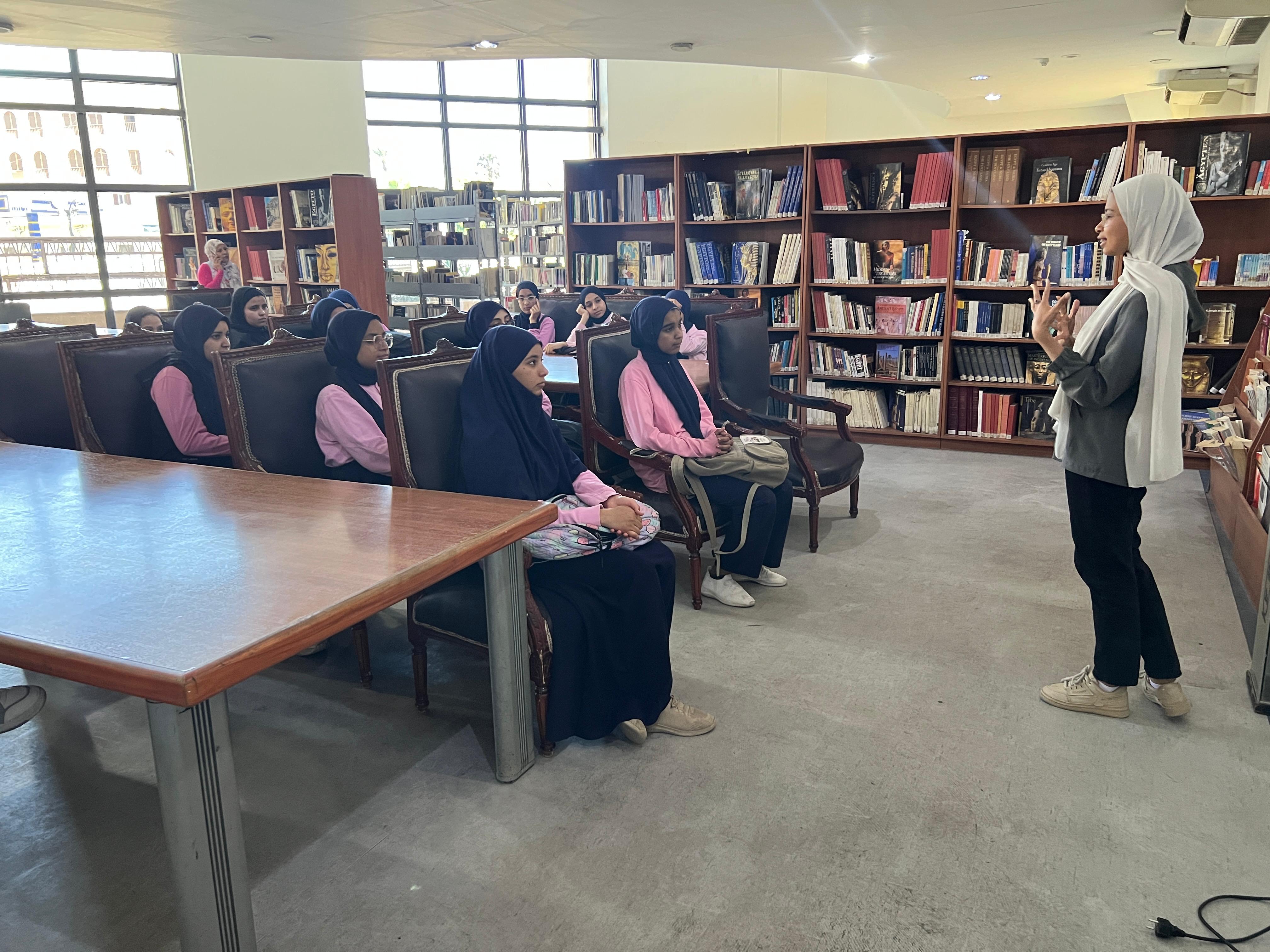 ورش عمل بمبادرة خطوات ضد الإدمان فى مكتبة مصر العامة