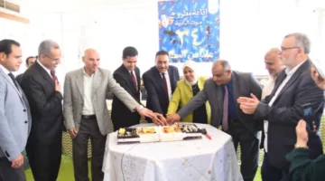 في ذكرى إنشاء إذاعتها المحلية.. محافظ مطروح: نؤيد جميع وسائل الإعلام التي تنقل الحقيقة وتعزز الوعي