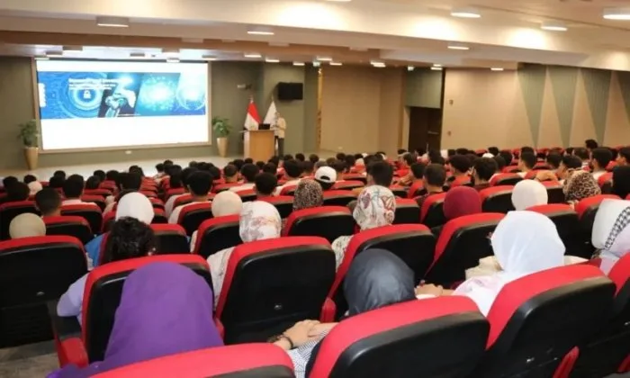 150 طالبًا من جامعة الدلتا التكنولوجية في المنوفية يقومون بجولة في المعهد القومي للاتصالات 150 طالبًا من جامعة الدلتا التكنولوجية في المنوفية يقومون بجولة في المعهد القومي للاتصالات