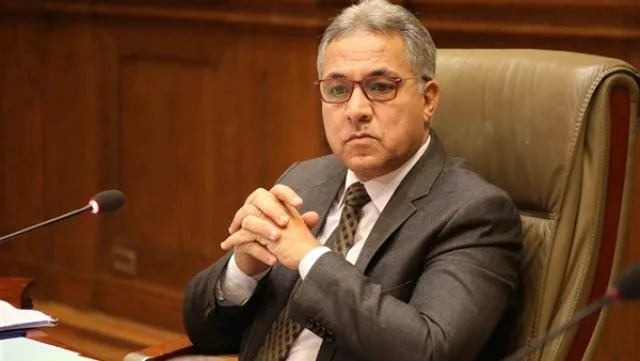 النائب أحمد السجيني يدعو ممثلي الملاك والمستأجرين لتقديم مقترحات عادلة بشأن قانون الإيجار القديم.