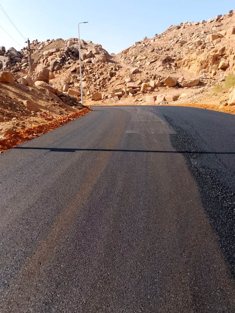 بعد الانتهاء من رصف الطرق