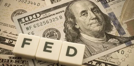 قبل ساعات من قرار الفيدرالي.. توقعات بتثبيت أسعار الفائدة الأمريكية
