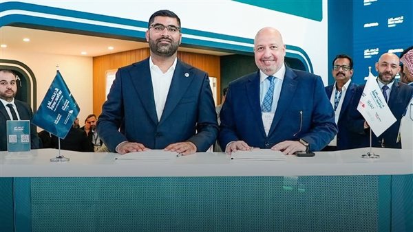 تجديد اتفاقية وكيل المبيعات العام بالمملكة العربية السعودية بين ايركايرو و مجموعة المسافر