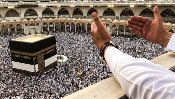موعد مغادرة أول أفواج الحج 2025 من مصر إلى السعودية