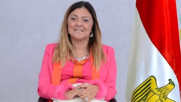 إيمان كريم تهنئ السيسي بـ”عيد العمال”.. “ذوو الإعاقة قيمة مضافة في سوق العمل”