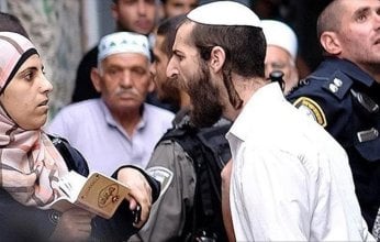 عاجل| عشرات المستوطنين يقتحمون الأقصى ويؤدون طقوسا تلمودية في باحاته