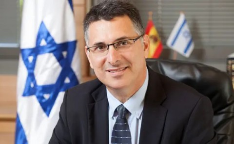وزير خارجية إسرائيل يحرّض ضد سوريا ويدعو لتدخل دولي بشؤونها ويتهم الادارة السورية باضطهاد الأقليات