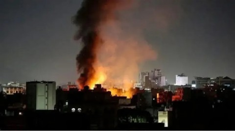 جماعة “أنصار الله”: 5 غارات أمريكية تستهدف محيط مدينة صعدة شمال غربي اليمن