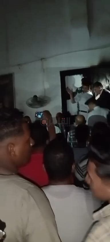 مدير أمن قنا يتفقد موقع حريق كنيسة قفط