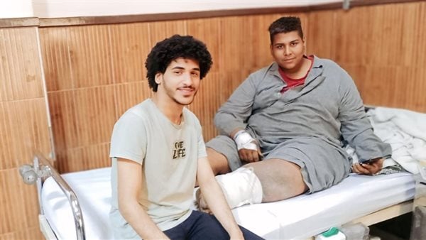 مريض بداء الفيل بعد تكفل محافظ أسيوط بعلاجه: محتاج مصدر دخل ثابت