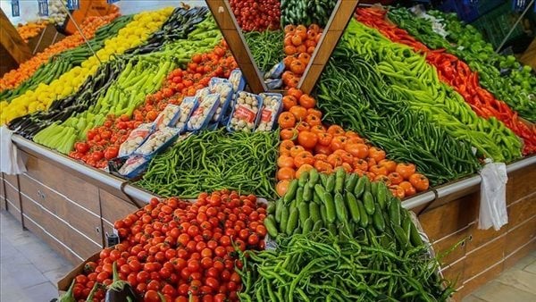 أسعار الخضراوات والفواكه اليوم الجمعة 2 مايو 2025 في سوق العبور