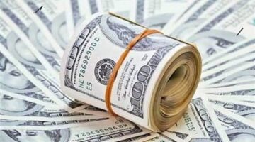 الدولار يحقق مكاسب للأسبوع الثالث على التوالي مع تراجع مخاوف الحرب التجارية