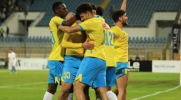 الإسماعيلي يواجه سموحة في لقاء الجريحين بالدوري