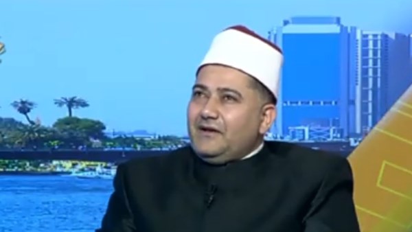 داعية بالأوقاف: العمل عبادة لا تعني التفريط في الصلاة