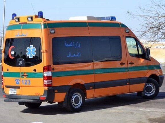 إصابة 5 أشخاص في انقلاب مروع لسيارة ميكروباص بالفيوم