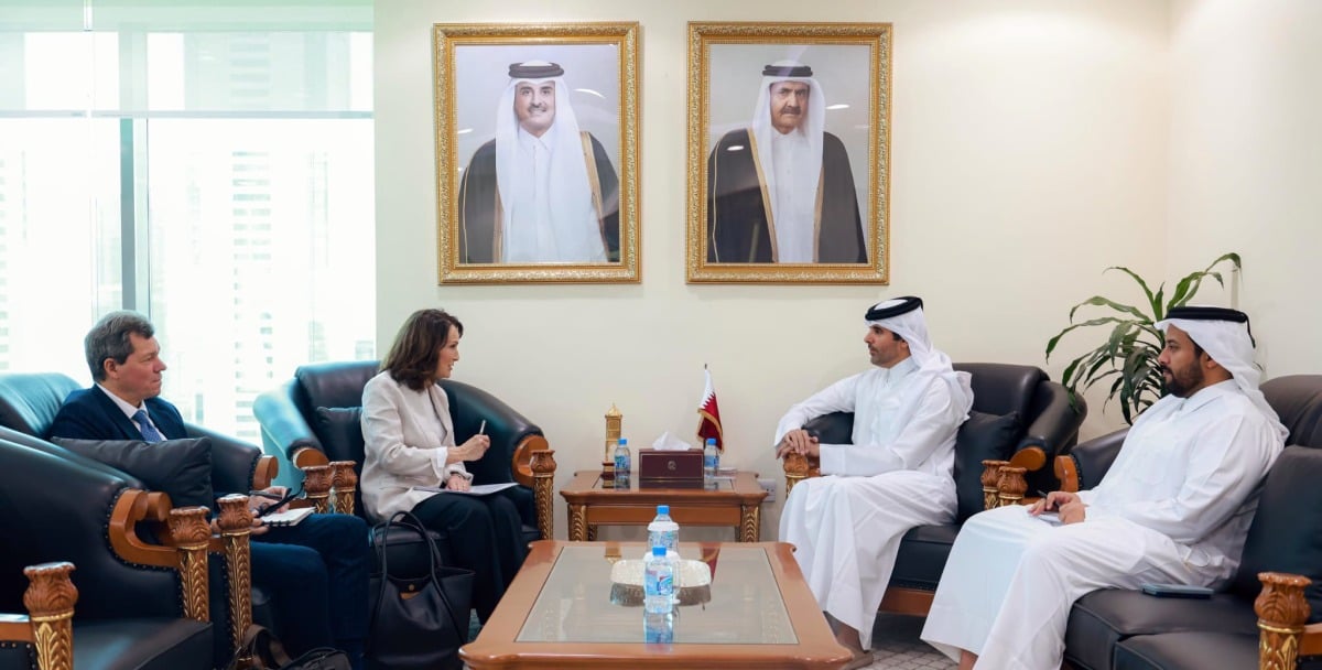  المبعوث الخاص لوزير الخارجية يجتمع مع نائبة الممثل الخاص للأمين العام للأمم المتحدة في أفغانستان