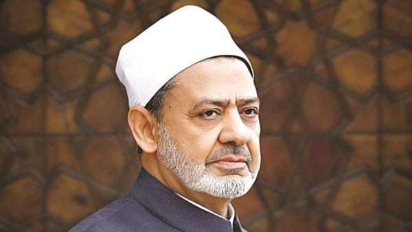 الأزهر يعلن فتح باب التسجيل للالتحاق بالدراسة في رواق العلوم الشرعية والعربية