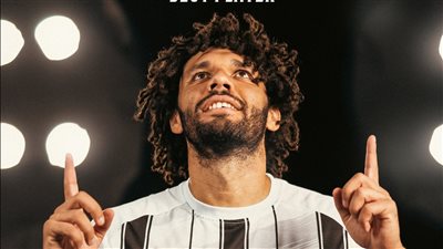 محمد النني يحصد جائزة أفضل لاعب لشهر أبريل في الدوري الإماراتي