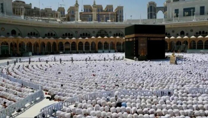 خطوات وشروط التسجيل في منصة «أجير الحج» للعمل بموسم الحج 1446