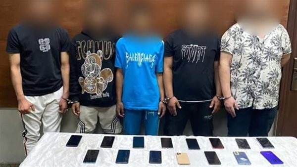 بلاغ يقود الأمن لضبط عناصر تشكيل عصابي يسرق هواتف المواطنين بمصر القديمة بلاغ يقود الأمن لضبط عناصر تشكيل عصابي يسرق هواتف المواطنين بمصر القديمة