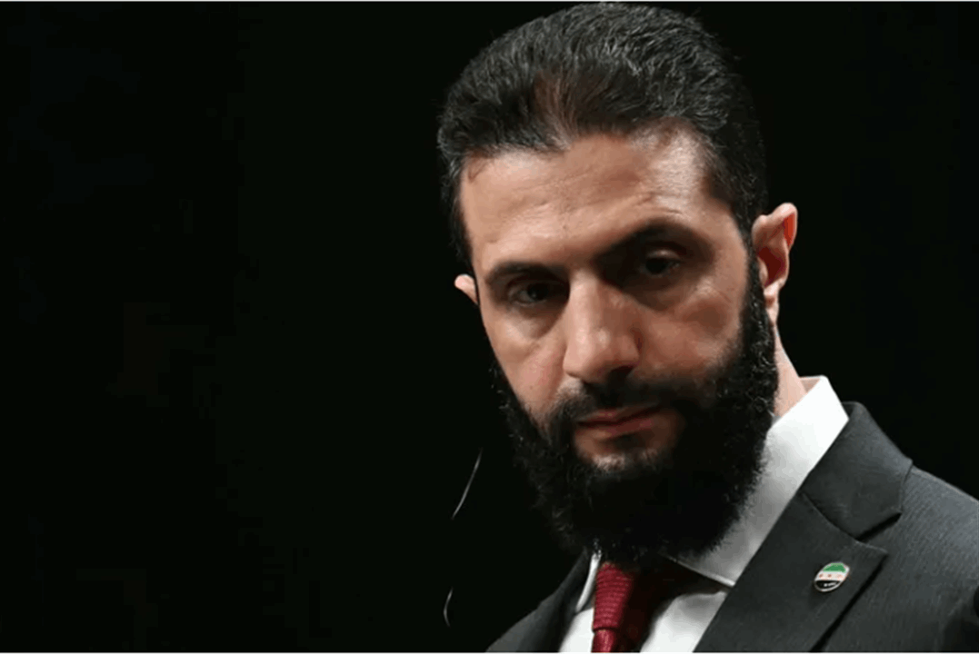 "سنقاتلهم بأظافرنا".. والد الشرع يهدد!
