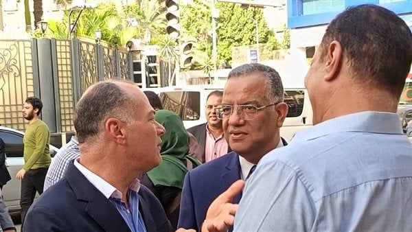 لميس الحديدي وميري والديهي ومسلم يدلون بأصواتهم في انتخابات نقابة الصحفيين| صور