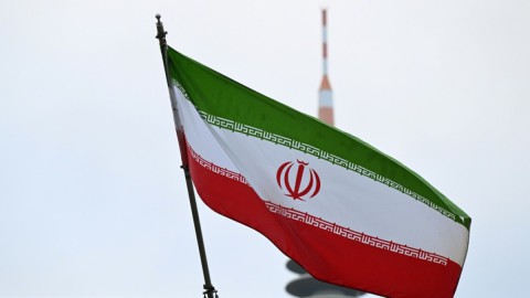 إيران تؤكد بعد تهديدات ترامب أن العقوبات الأميركية “لن تبدل” سياستها وتدين الضغوط على شركاء طهران التجاريين والاقتصاديين وتشكك بجدية واشنطن