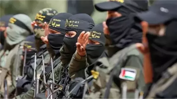 سرايا القدس تعلن تفجير جرافة عسكرية إسرائيلية شرق حي التفاح بمدينة غزة