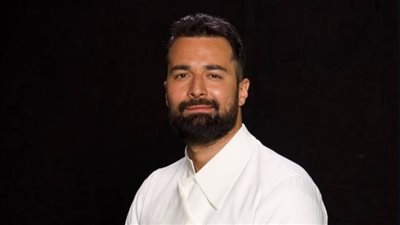 الليلة.. أحمد حاتم ضيفًا على برنامج عندي سؤال