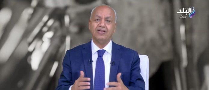 بعد القبض على 3 مسئولين كبار بتهم فساد.. «مصطفى بكري» يفجر مفاجأة