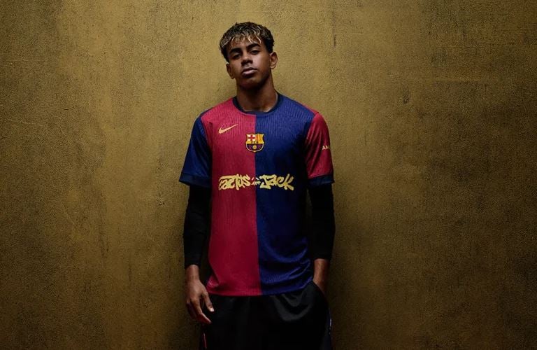برشلونة يكشف عن قميص خاص للكلاسيكو وسعره يصل إلى 3 آلاف يورو