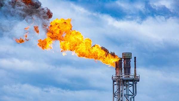 عودة قوية .. استئناف تصدير الغاز يعزز الاقتصاد المصري ويدعم مكانته الإقليمية
