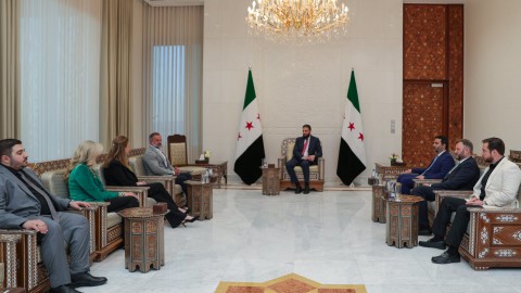 الشرع يستقبل وفدا أمريكيا في دمشق