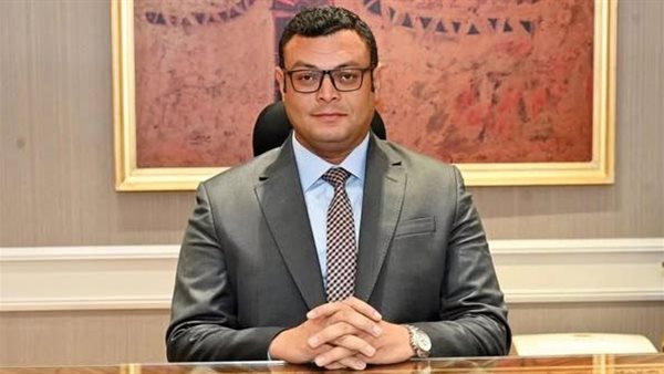 وزير الإسكان يتابع مشروع مستشفى جديد ومجمع ورش حرفية ورفع الكفاءة والتطوير بمدينة العبور