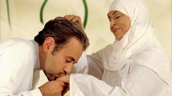حكم تأخير حج الفريضة بعد الاستطاعة لرعاية الأم المريضة.. الإفتاء تجيب حكم تأخير حج الفريضة بعد الاستطاعة لرعاية الأم المريضة.. الإفتاء تجيب