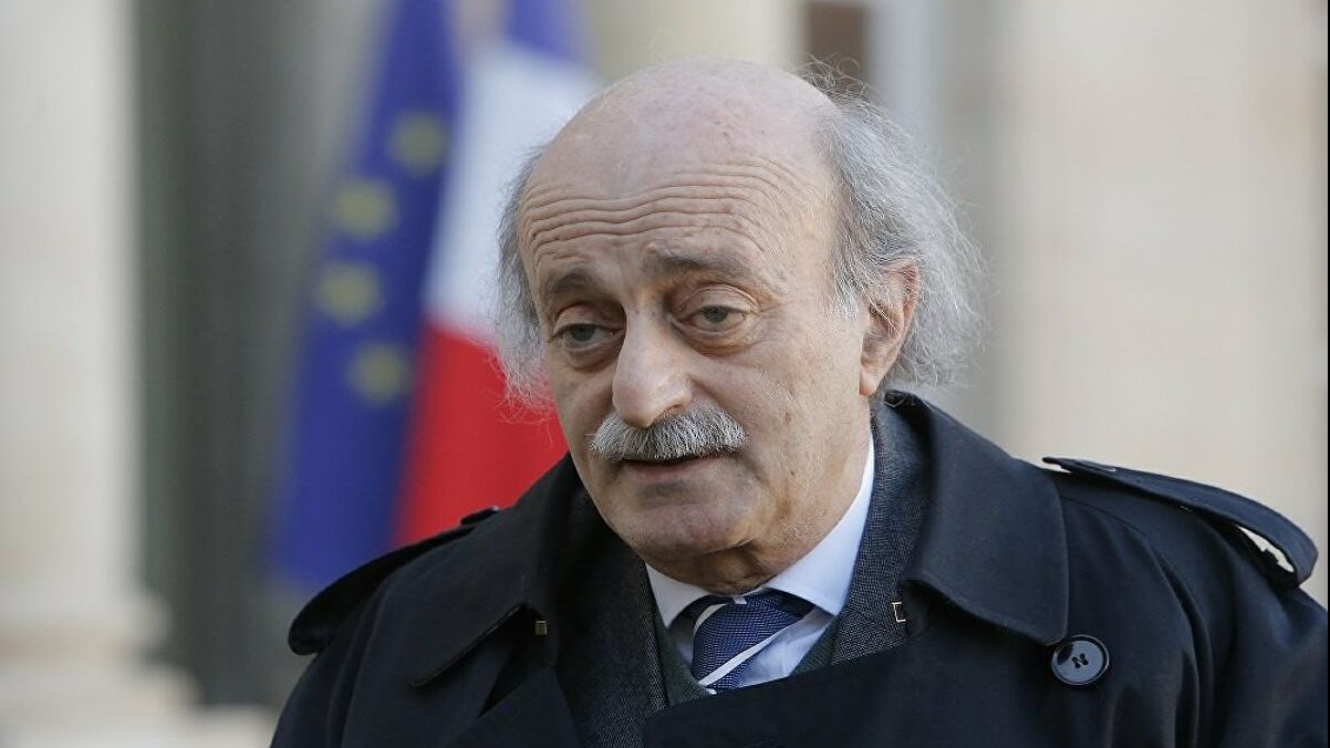جنبلاط يطالب الدول العربية بدعم سوريا لمواجهة العدوان الإسرائيلي جنبلاط يطالب الدول العربية بدعم سوريا لمواجهة العدوان الإسرائيلي