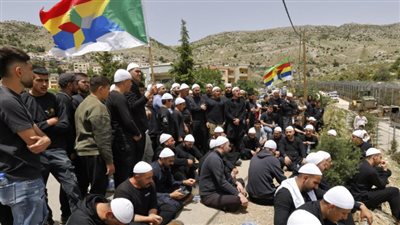 تصعيد خطير: إسرائيل تعلن انتشار قواتها في جنوب سوريا وتواجه إدانات دولية