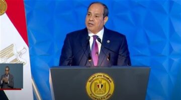 الرئيس السيسي: الشعب الفلسطيني يتعرض لاعتداءات منظمة وممارسات قاسية منذ أكثر من عام ونصف