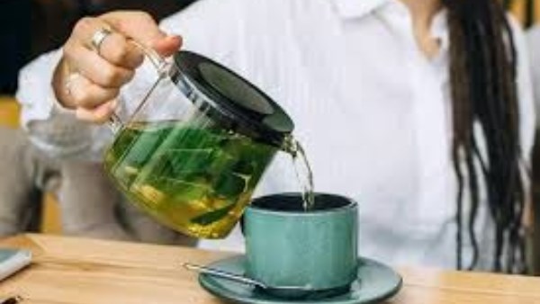 الشاي الأخضر 
