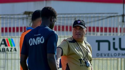 تعرف على تفاصيل جلسة بيسيرو مع لاعبي الزمالك