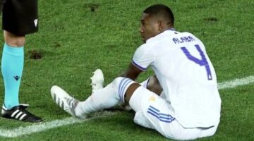 ريال مدريد يدرس الاستغناء عن ديفيد ألابا لسبب غير متوقع