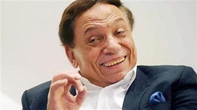 ممنوع التصوير وحضور محدود.. معلومات عن عيد ميلاد عادل إمام الـ 85