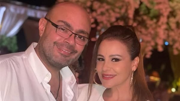 فريدة سيف النصر لكارول سماحة: أعزيكي إزاي وأنا عارفة أنك تركتي علشانه كل إغراءات الدنيا
