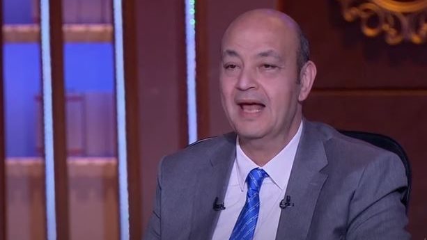 من أرقي الشخصيات.. عمرو أديب ينعي وليد مصطفي زوجة كارول سماحة