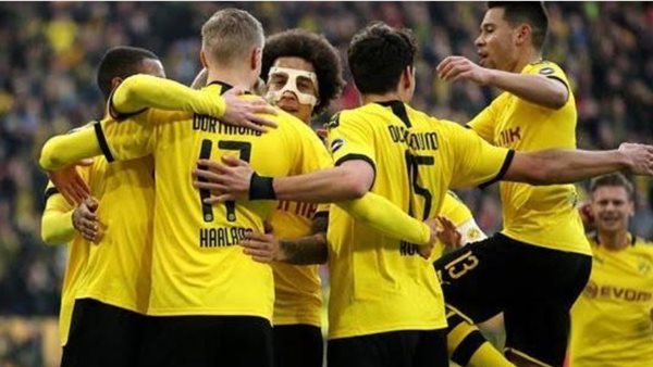 بوروسيا دورتموند يقسو على فولفسبورج فى الدورى الالمانى