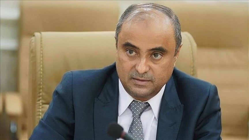 رئيس مجلس القيادة الرئاسي اليمني يعين سالم بن بريك رئيساً لمجلس الوزراء