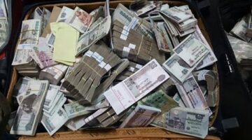 التحقيق مع عصابة غسلت 260 مليون جنيه من تجارة المخدرات