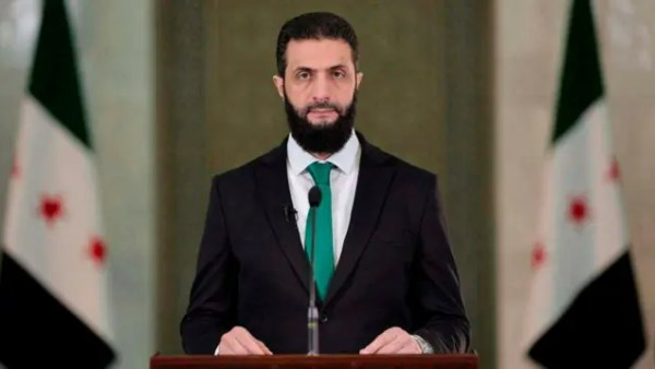 الرئيس السوري يُشدّد على تجديد الخطاب الديني وتعزيز الوحدة الوطنية