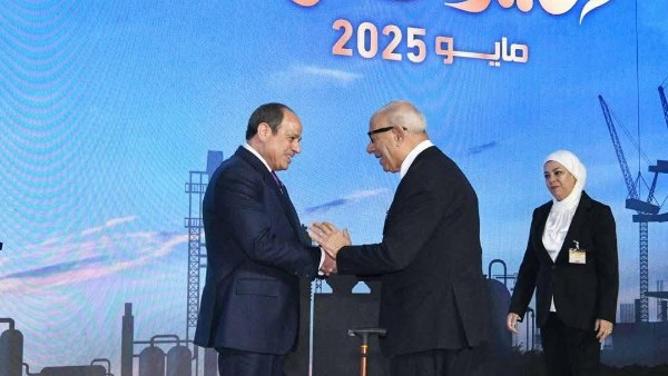 «الجندي»: الأفندي نموذج مشرف للعمل النقابي وتكريمه من الرئيس وسام على صدر الغربية